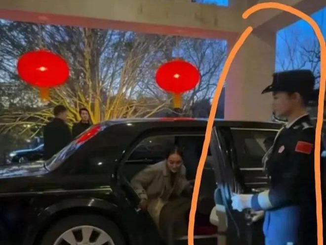 九游会j9官网佩通坦来了严月霞全程陪护眼神尖锐因护叙利亚第一夫人出圈(图5)